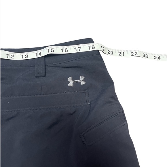 Under Armour mens shorts. B2 - Picture 8 of 11